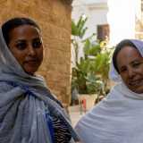 Sapori e profumi dell�Africa, una terra lasciata spesso per disperazione, ma nella quale etiopi ed eritrei vogliono comunque sempre riconoscersi. Insieme